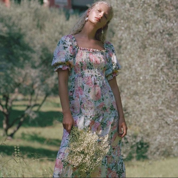 Faithfull the Brand Dresses & Skirts - faithfull the brand de christen midi